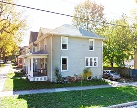 Building Photo - 800 2nd St