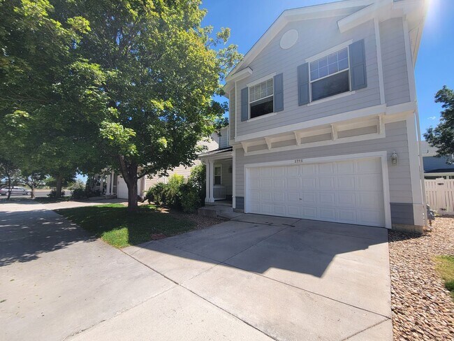 Primary Photo - West Longmont 2 story single family home f...