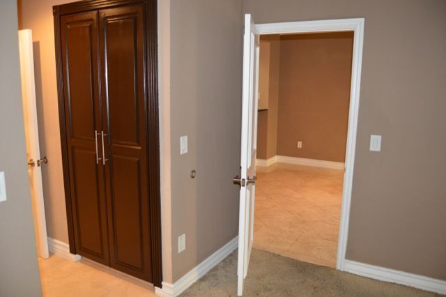 Building Photo - Meridian - Unfurnished 1 Bed|1 Bath Luxury Condo with Main Pool View.