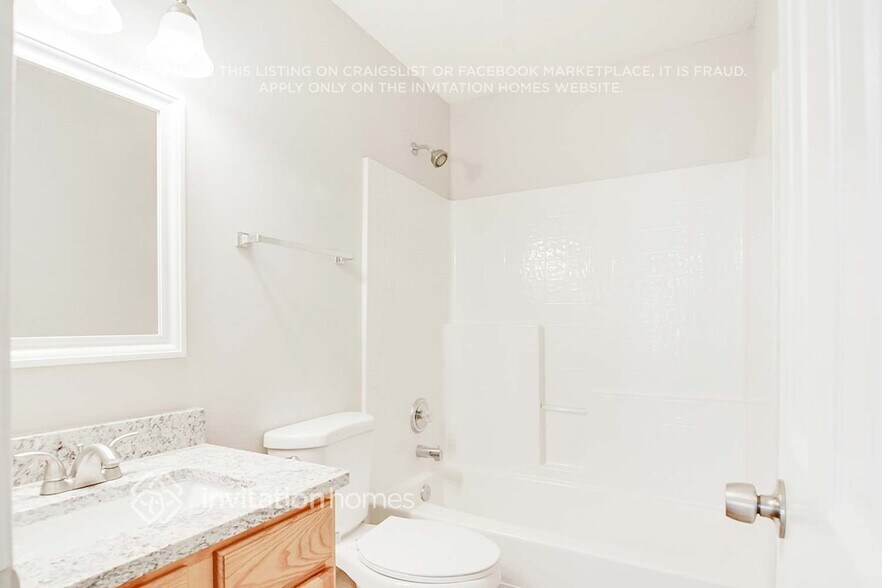 Building Photo - 6317 Saybrooke Dr