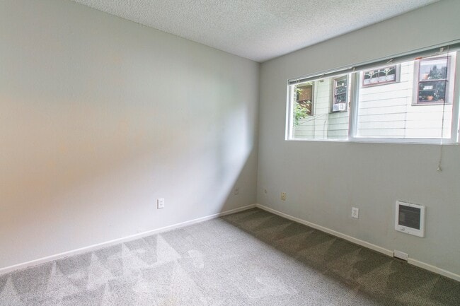 Building Photo - becju03