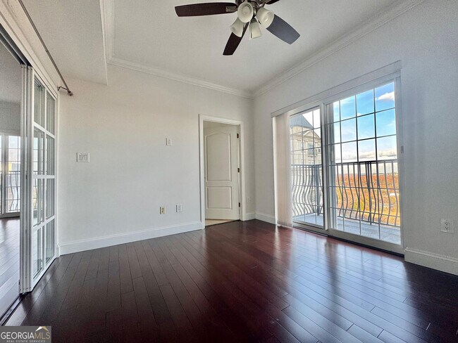 Building Photo - 195 14th St NE