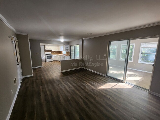 Building Photo - 1366 Heritage Glen Dr