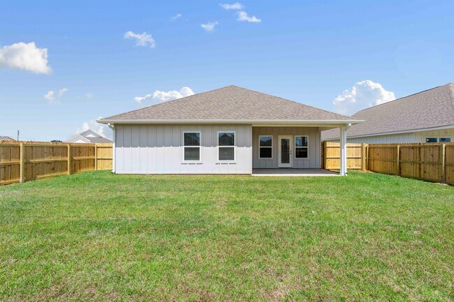 Building Photo - 13407 Shoshoney Cir