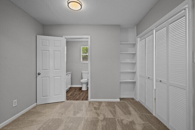 Building Photo - Spacious 3 Bedroom 1 Bath Home with Fresh Updates and Expansive Backyard