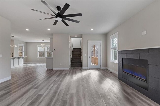 Building Photo - 3 Pickering Dr