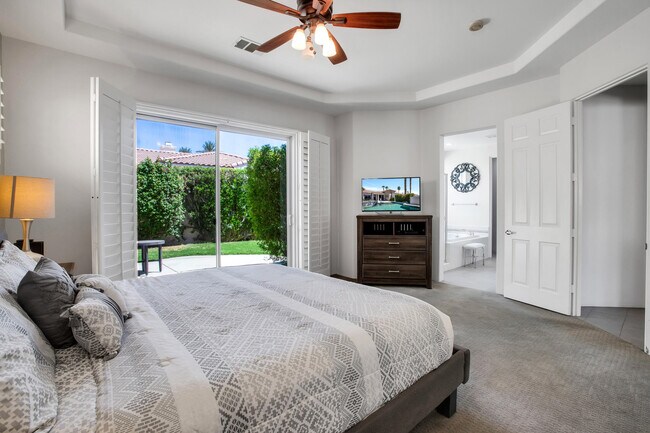 Building Photo - 78858 Breckenridge Dr