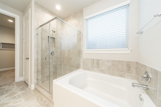 Building Photo - 2587 Artichoke Park Dr