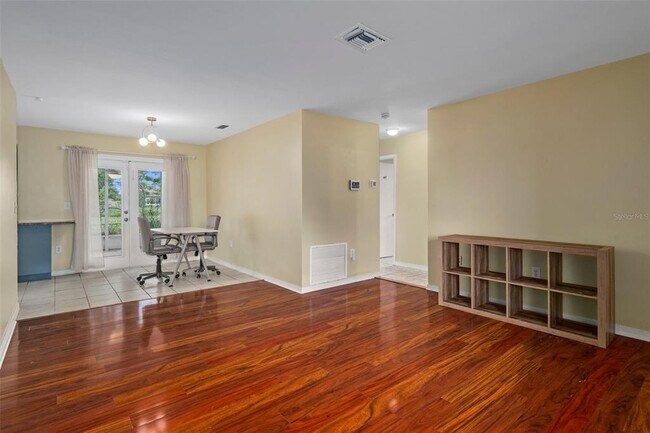 Building Photo - 7724 Arlight Dr