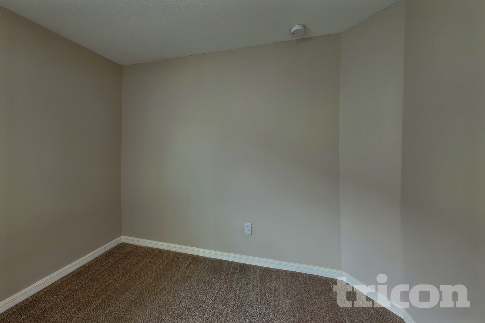 Building Photo - 10410 Fairy Moss Ln