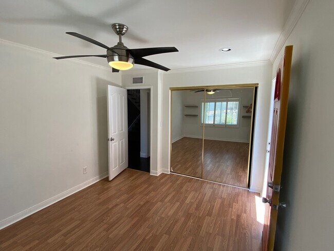 Building Photo - 20947 Hackney St