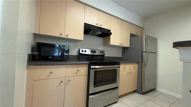 Building Photo - 4220 San Marino Blvd