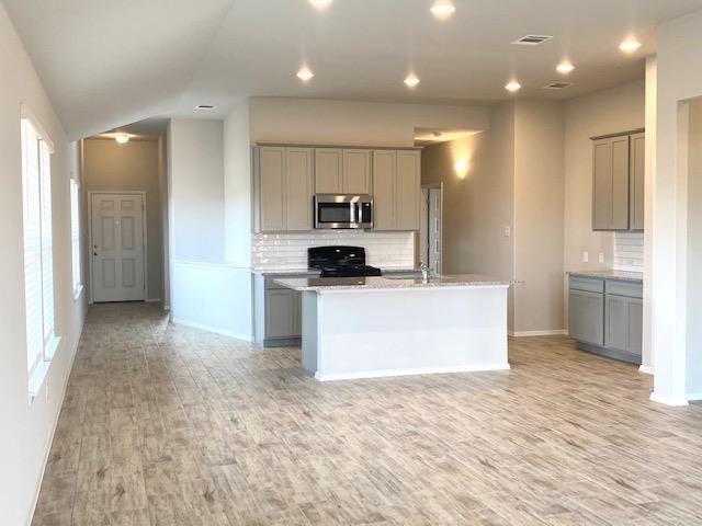 Building Photo - 132 Trailside Ln