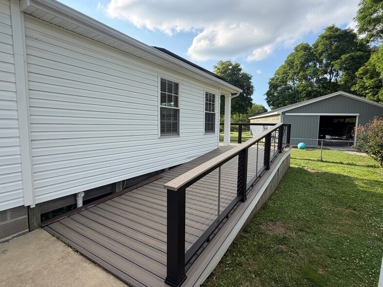 Building Photo - 1697 US-6