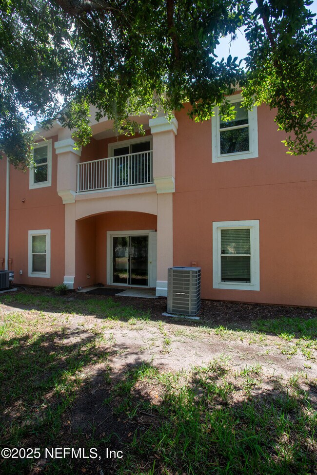 Building Photo - 13785 Herons Landing Way