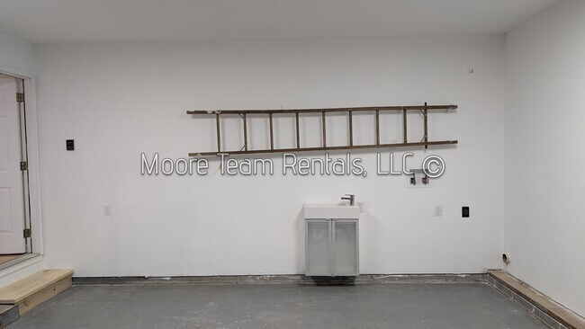 Building Photo - Charming 3-Bedroom Home in High Vista Gated Community – Stunning Views & Modern Updates!