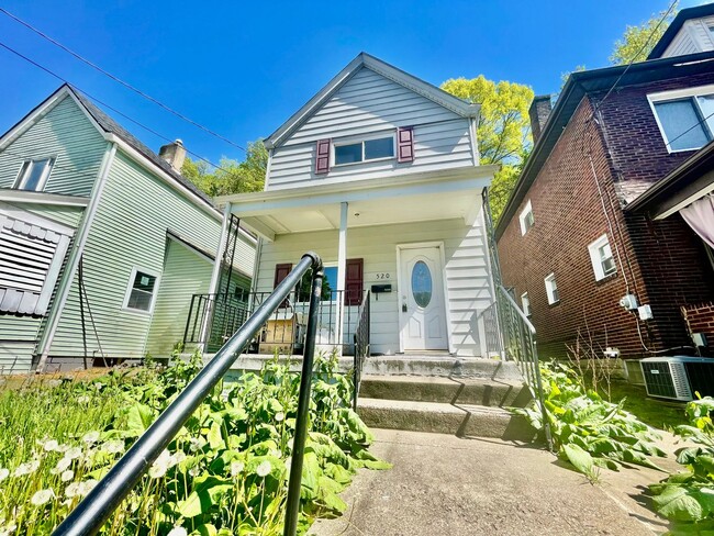 Building Photo - 520 Glenn St