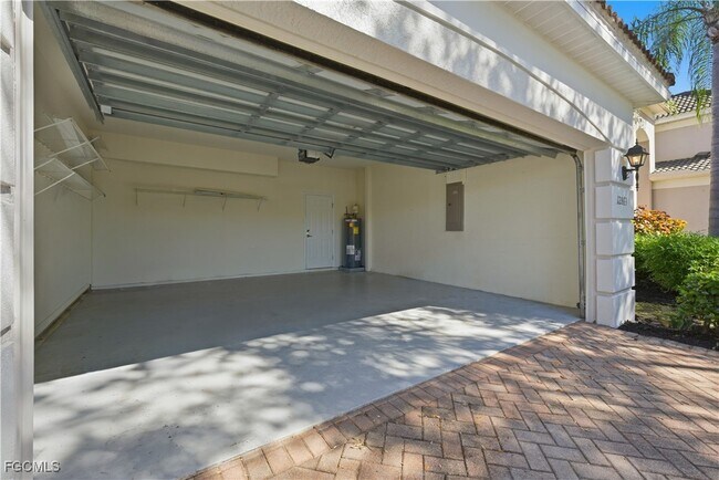 Building Photo - 12863 Brynwood Preserve Ln