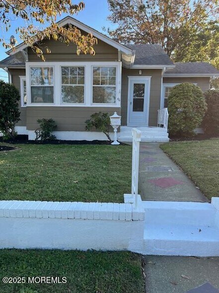Primary Photo - 46 Highland Ave
