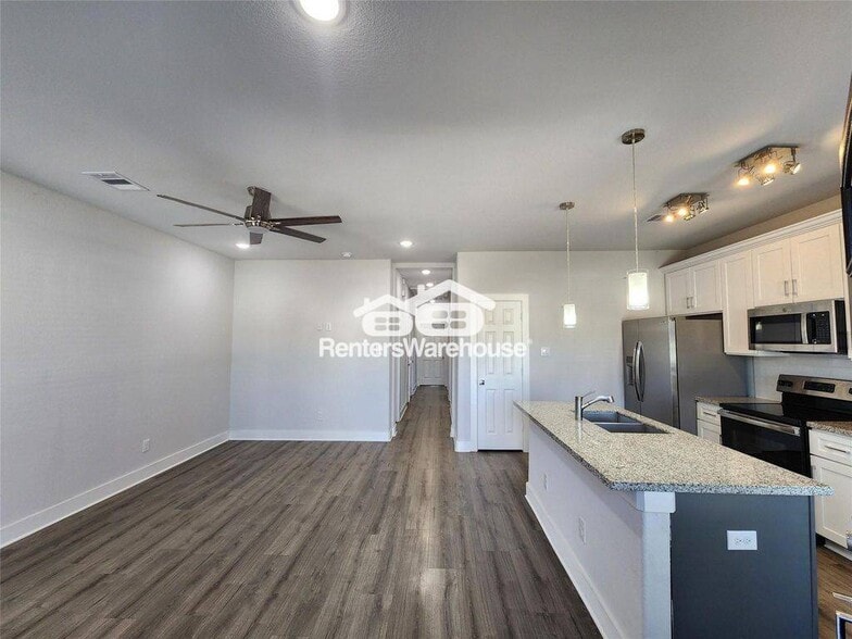 Building Photo - 9710 Tuffly St