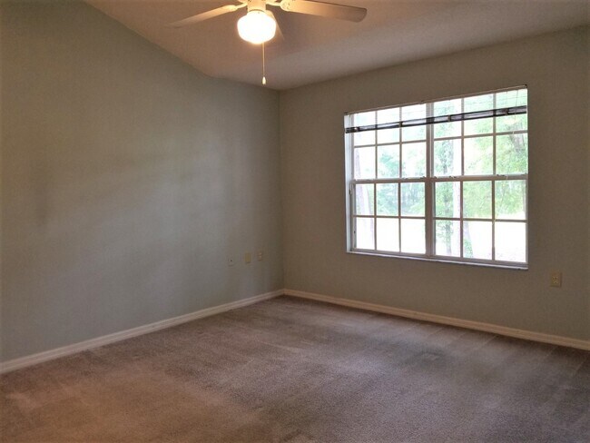 Building Photo - BEAUTIFUL 3BR/2BA IN THE LINKS @ HAILE PLANTATION!