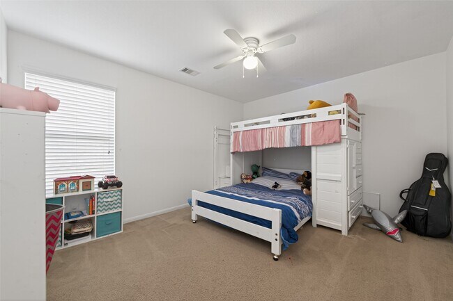 Building Photo - 9931 Chimney Swift Ln