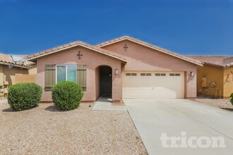 Building Photo - 1502 E Mayfield Dr