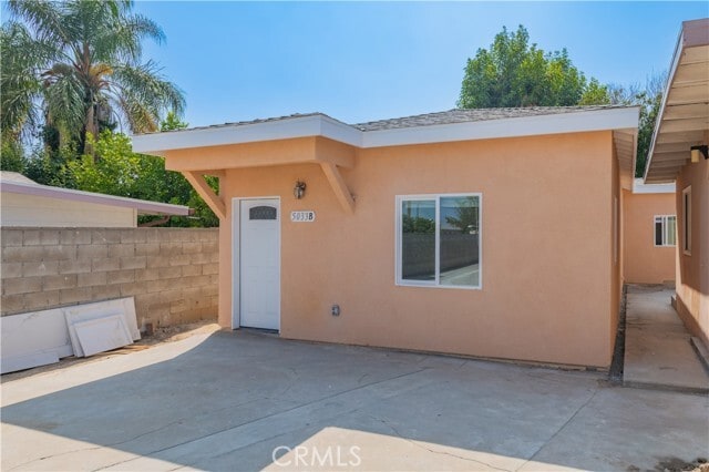 Building Photo - 5033 Sultana Ave