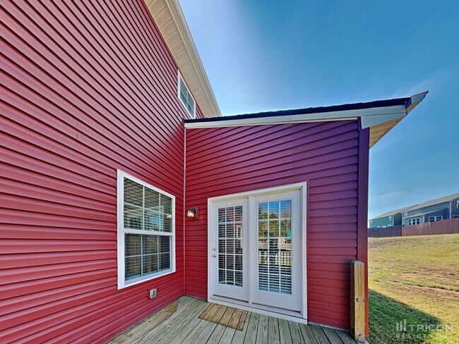 Building Photo - 2902 Cherry Point Ln