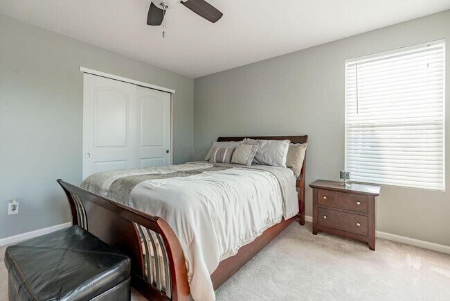 Building Photo - 123 Schellinger St