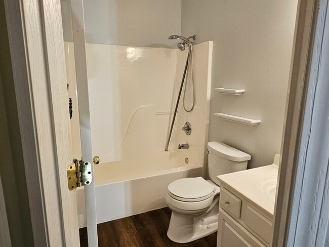 Building Photo - 4220 S 178th St