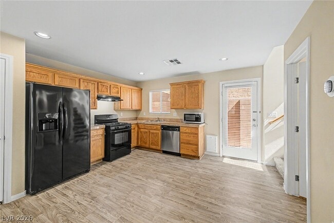 Building Photo - 6077 Aripeka St
