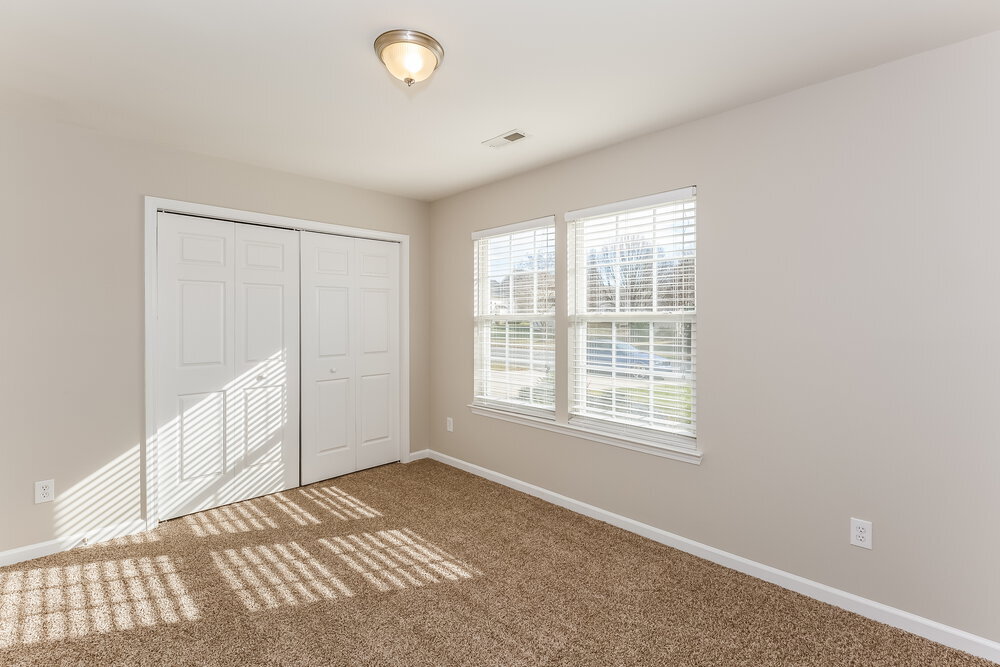Building Photo - 5238 Courtfield Dr
