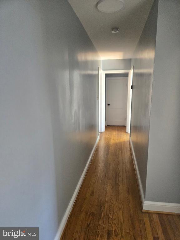 Building Photo - 5511 Sachem Dr