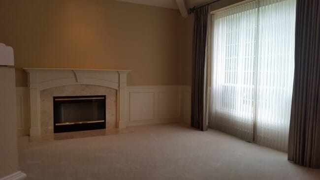 Building Photo - Exceptional 3 Bed, 2.5 bath in Sammamish w...