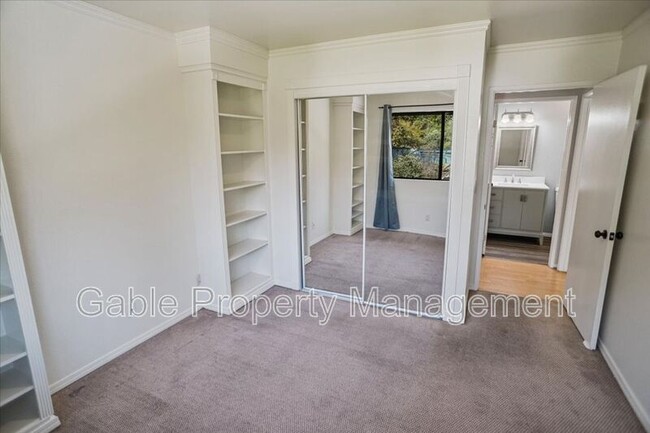 Building Photo - 23530 Newhall Ave