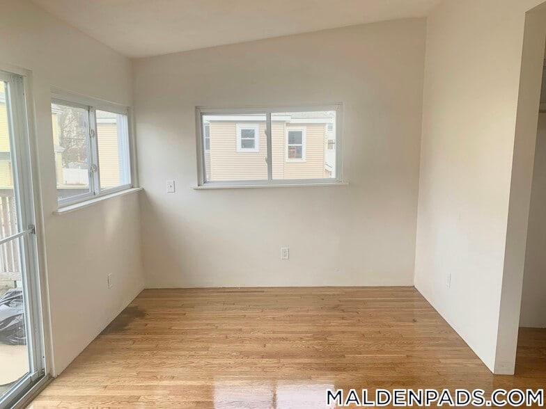 Building Photo - 20 Porter St