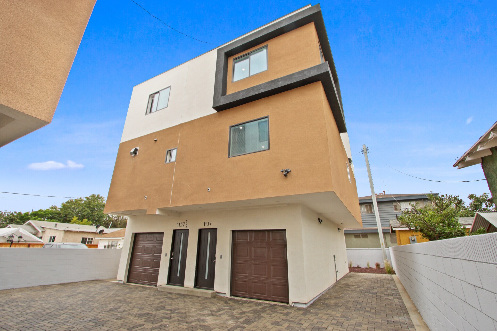 Building Photo - 1139 S Lorena St