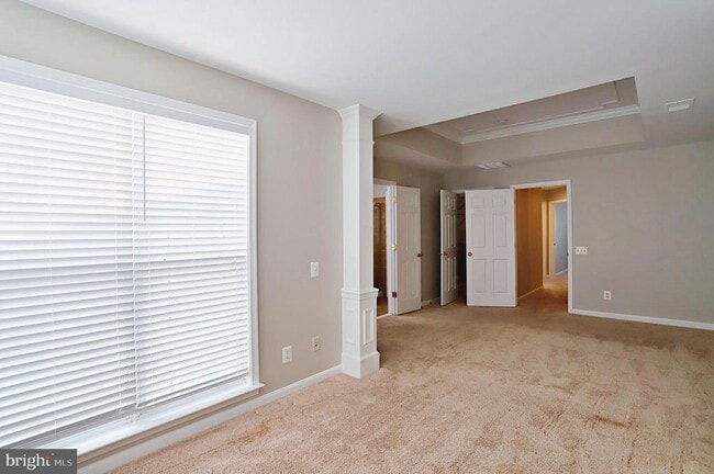 Building Photo - 8239 Singleleaf Ln