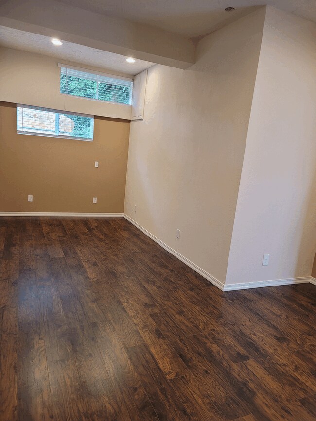 Building Photo - 500 SW 139th St