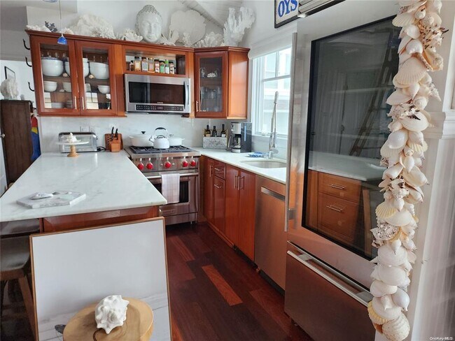 Building Photo - 34 Trenton Ave