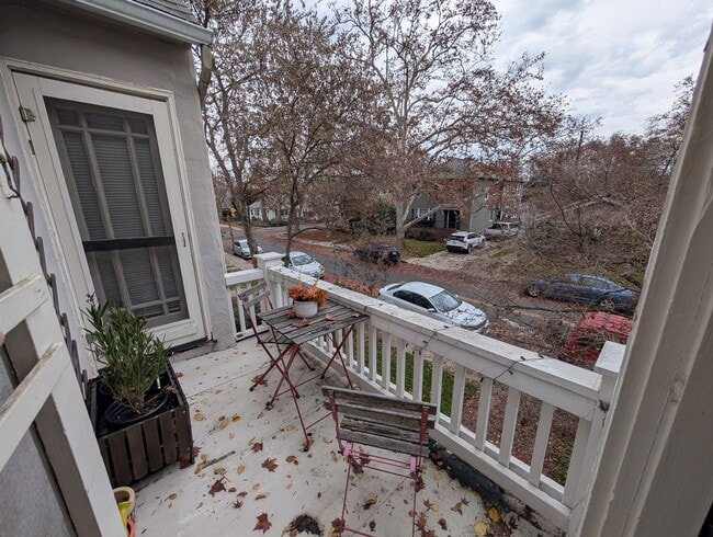 Building Photo - 92035th