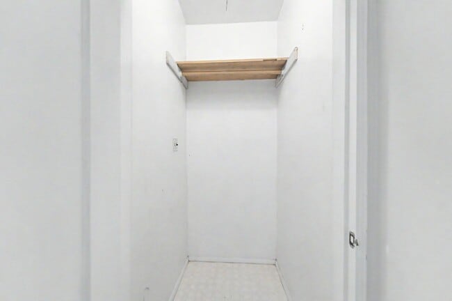 Building Photo - 1024 D St
