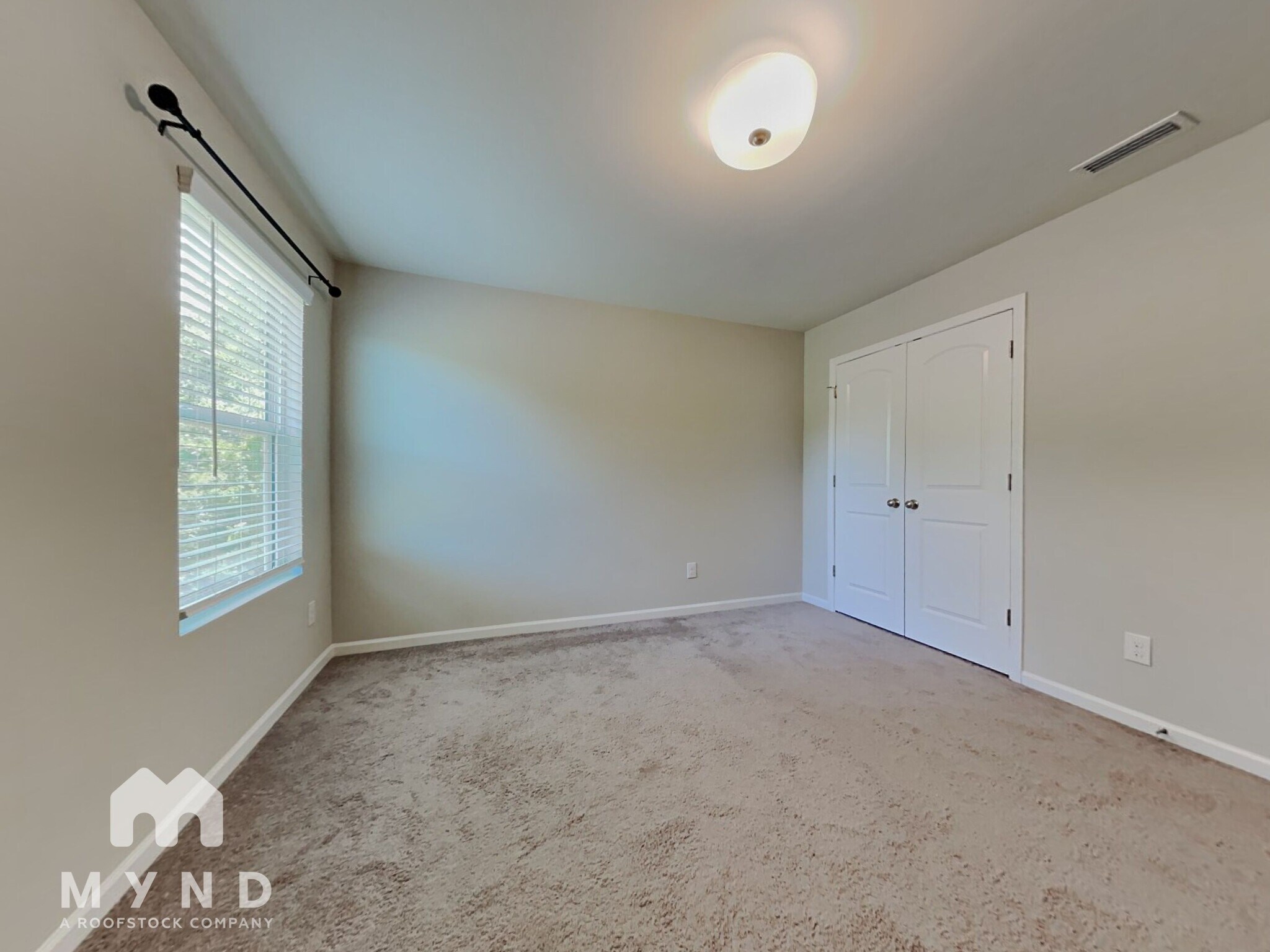 Building Photo - 8645 River Ridge Dr