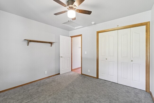 Building Photo - 7483 E Nottingham Ln