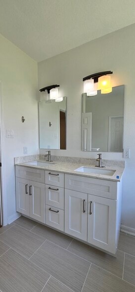 PRIMARY BATH - 25315 Sierra Woods Ln