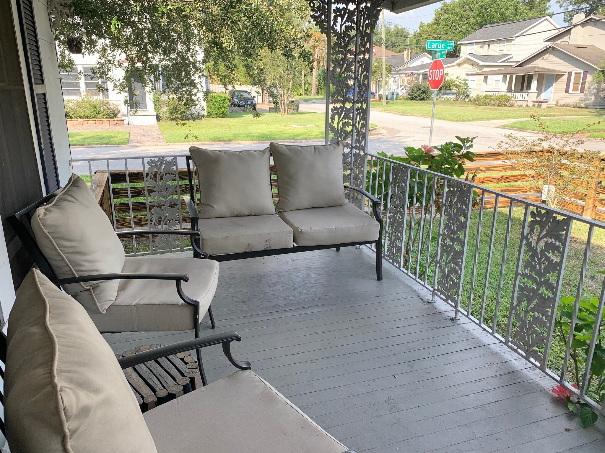 Building Photo - 1039 Riviera St