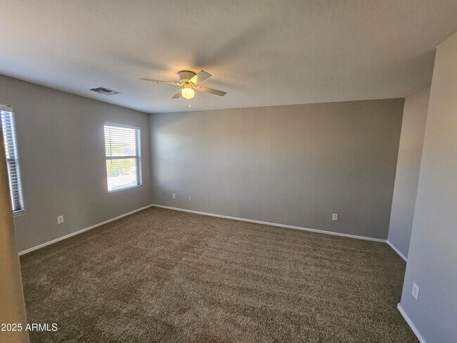 Building Photo - 1294 W Agrarian Hills Dr