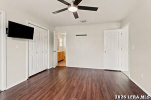 Building Photo - 167 Mary Ann Dr