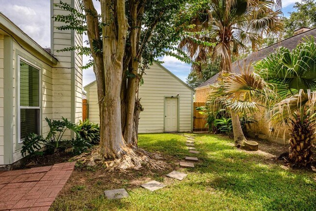 Building Photo - 16806 Doverwood Way